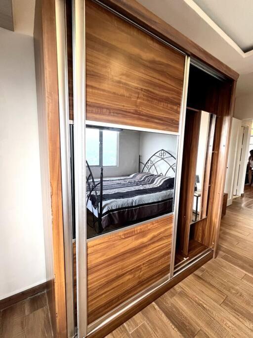 Apartment 2-br Unit In It Park Cebu
