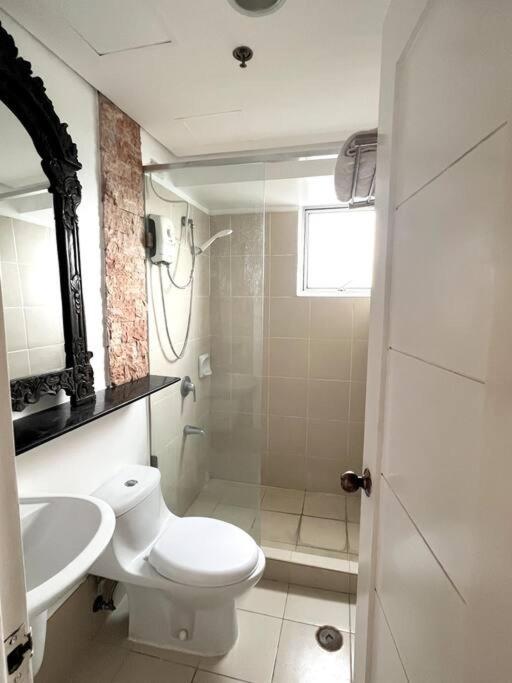 2-br Unit In It Park Cebu